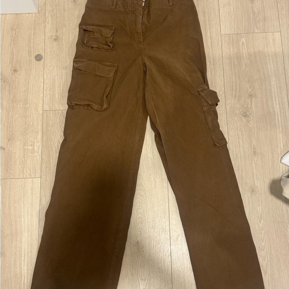 Aritzia Tan Cargo Pants